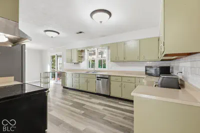 203 N Poplar Street, Amboy - 20