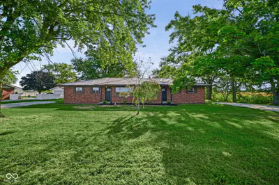1601-1603 Maish Road, Frankfort - 32
