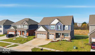 1986 McCormick Drive, Greenwood - 2
