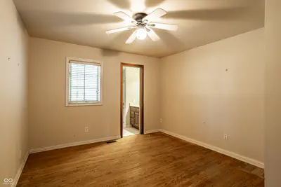 6301 800, Zionsville - 21