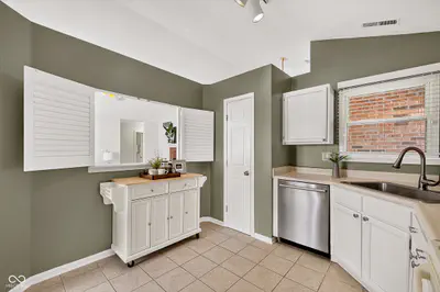 7675 Waterwood Drive, Indianapolis - 9