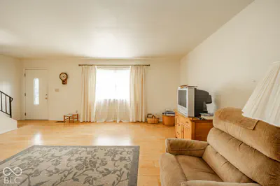 797 N 500 Road W, Anderson - 5