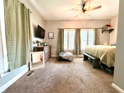120 Washington Street, Ladoga - 14