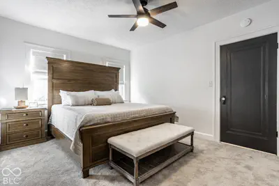 260 W 44th Street, Indianapolis - 22