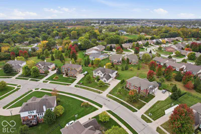 4824 S Cobblestone Drive, Zionsville - 57