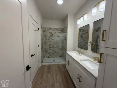 925 Veterans Way, Carmel - 47