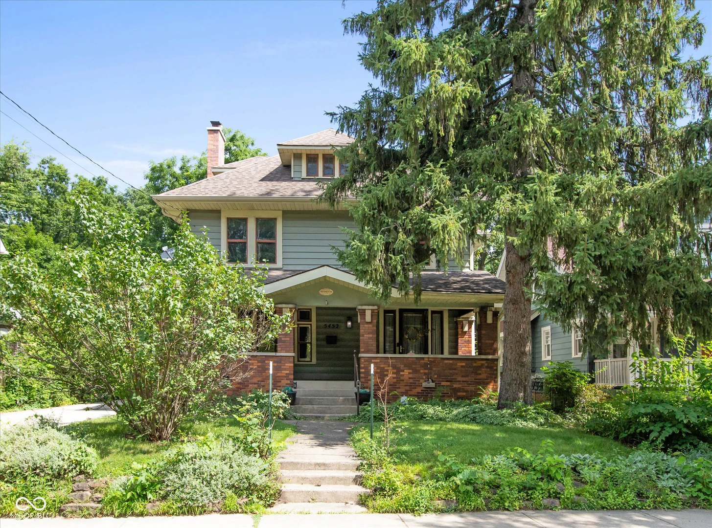 5452 University Avenue, Indianapolis