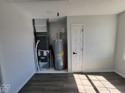 805 Holiday Drive, Seymour - 16