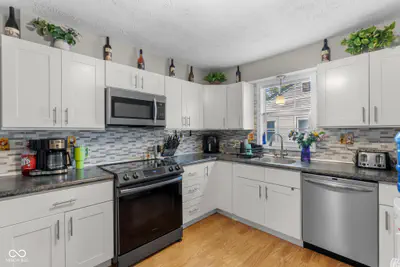 709 Vine Street, Seymour - 6