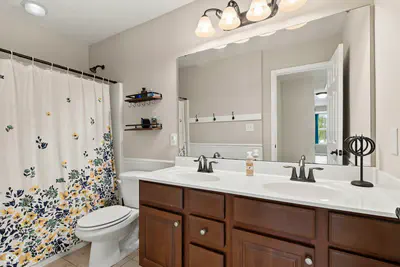 12248 Hawks Nest Drive, Fishers - 51