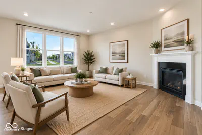 19003 Seaforth Way, Westfield - 7