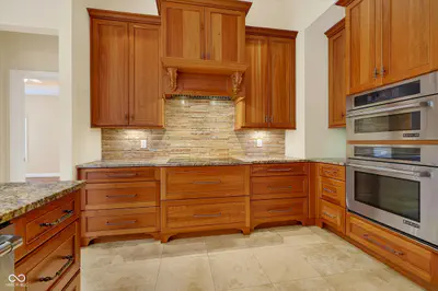 5913 Chartwell Drive, Bargersville - 20