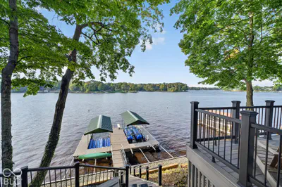 2429 Cape Henry Court, Cicero - 40