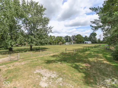 4051 N 400 Road W, Bargersville - 36