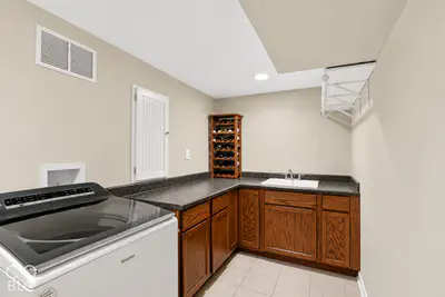 4546 N Pennsylvania Street, Indianapolis - 42