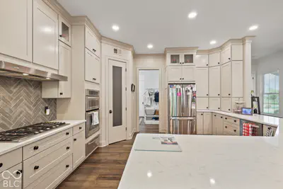15112 Kampen Circle, Carmel - 10