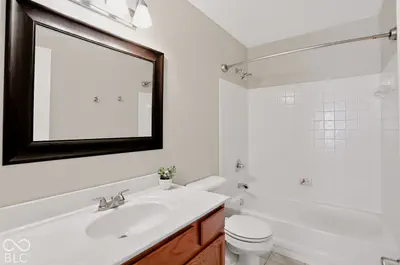1486 Derbyshire Drive, Greenwood - 16