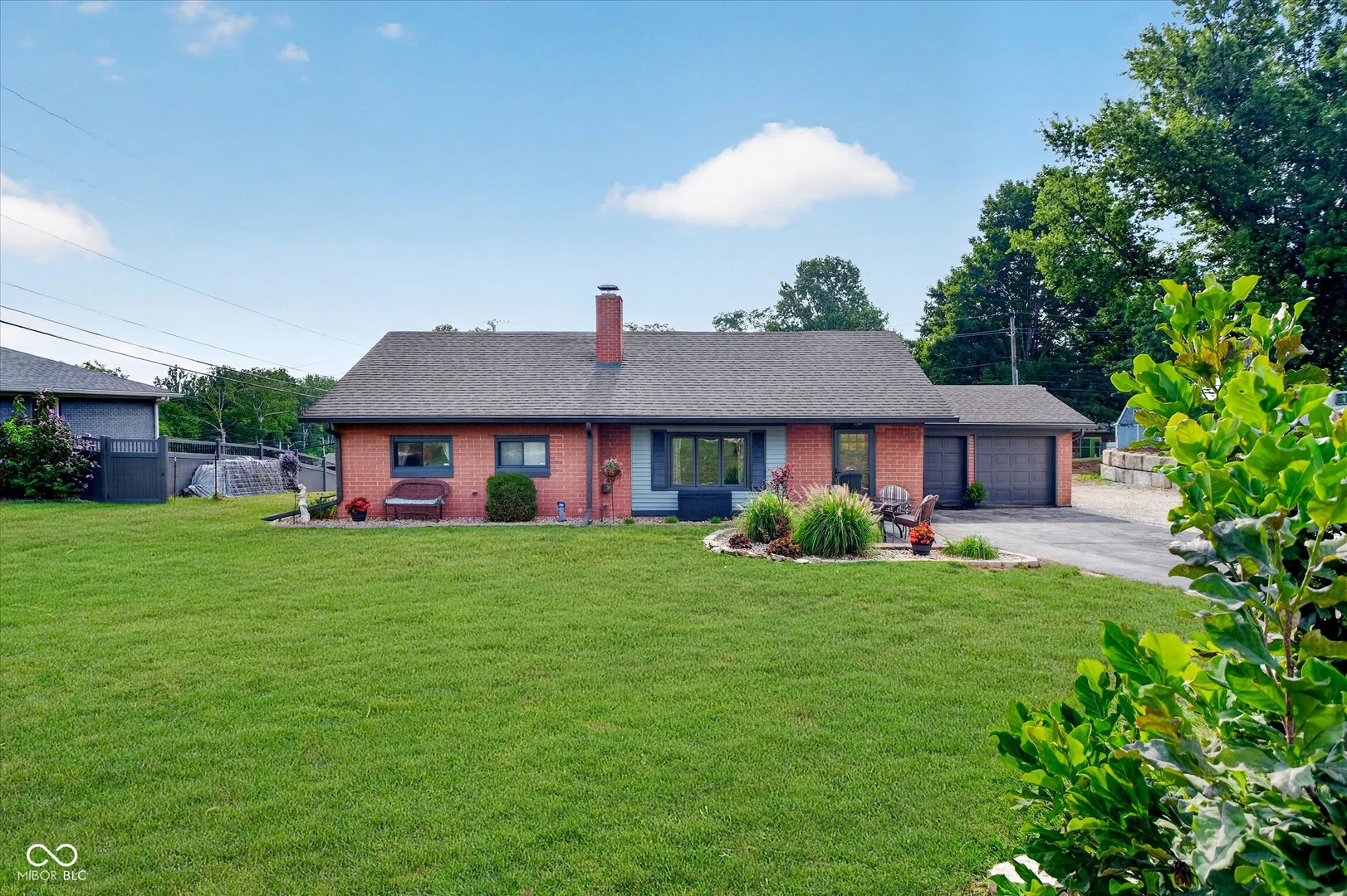 1277 Mount Pleasant East Street, Greenwood