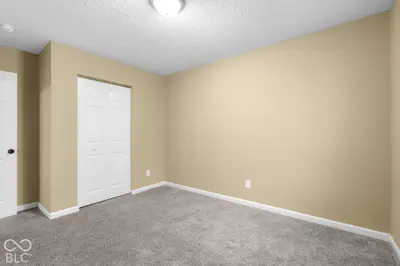 2322 Middle View Drive, Columbus - 38