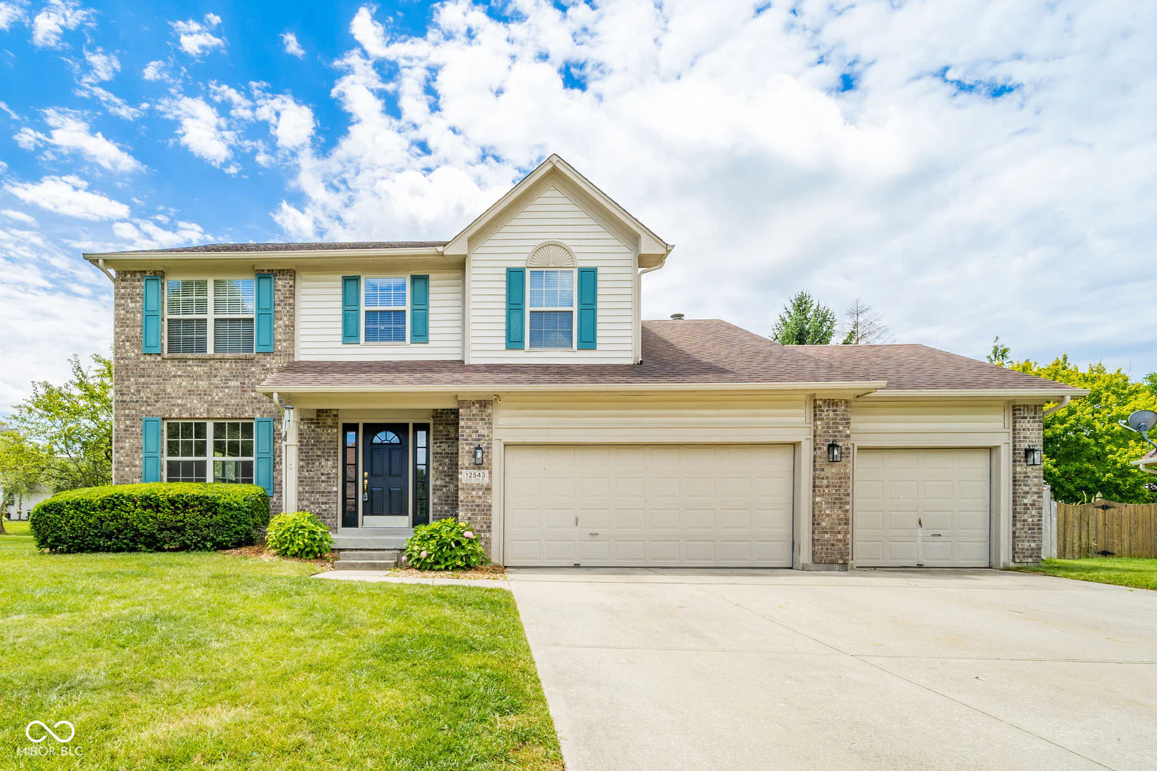 12543 Geist Cove Drive, Indianapolis