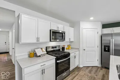 9214 Fitzgerald Drive, Indianapolis - 9