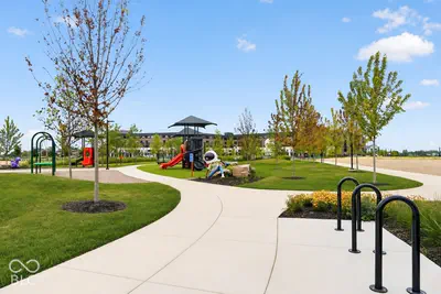 9060 Apollo Way, Plainfield - 53