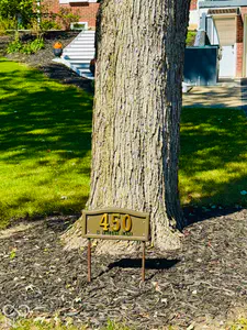 450 Valley Lane, Greenwood - 12