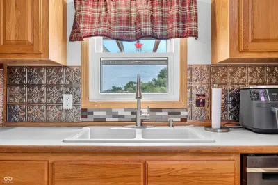 2248 State Road 58, Seymour - 21