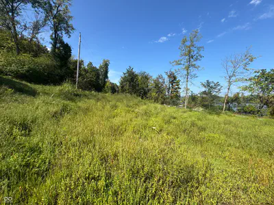 15839 State Road 156, Patriot - 28