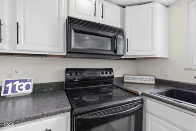7369 500, McCordsville - 12