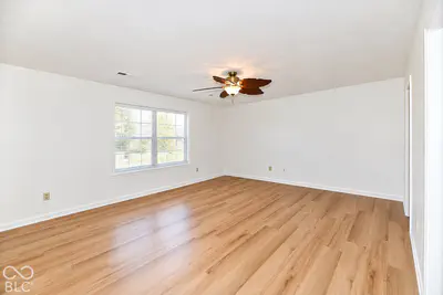 533 Blue Spring Drive, Indianapolis - 10