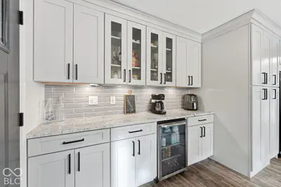 6272 Grosbeak Court, Nineveh - 29
