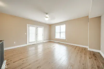 355 Ohio Street, Indianapolis - 21
