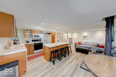 7254 Halibut Drive, Nineveh - 18