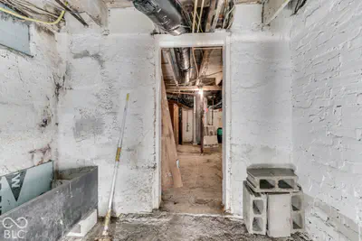 256 W Gimber Street, Indianapolis - 38