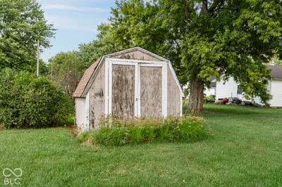 9440 Morrison, Forest - 25