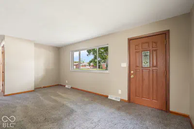 409 Wedgewood Drive, New Albany - 3