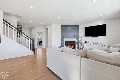 588 Cowley Drive, Westfield - 11