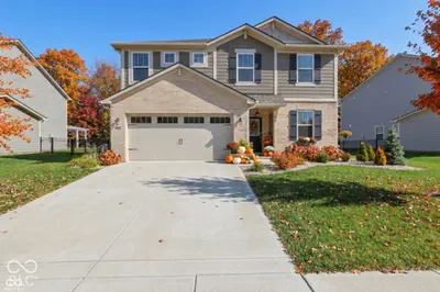 9767 Alzada Drive, Fishers