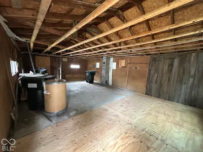 208 N East, Roachdale - 59