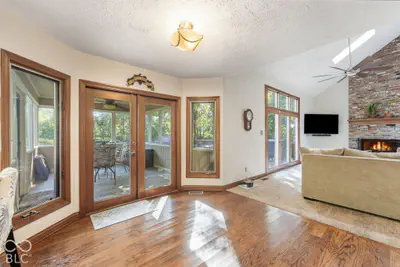 9517 Moorings Boulevard, Indianapolis - 14