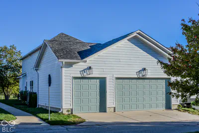 5911 Solomon Harmon Way, Whitestown - 4