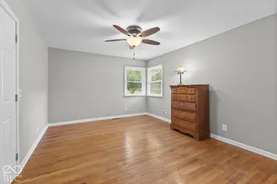 214 W Kings Highway, Rushville - 16