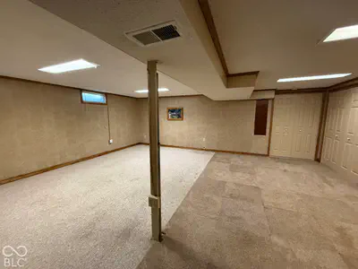 12333 N State Road 9, Alexandria - 19