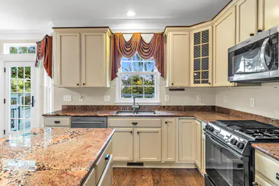 6763 Woodcliff Circle, Zionsville - 15