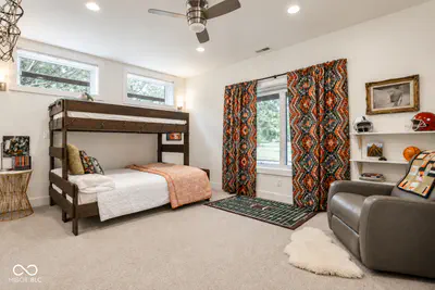 620 Bloor Lane, Zionsville - 29