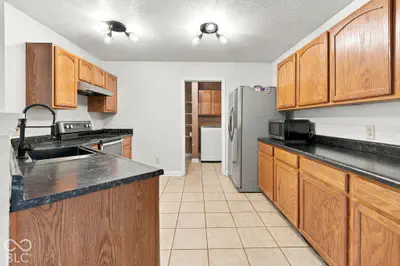 9181 Swimming Hole Lane, Pendleton - 11