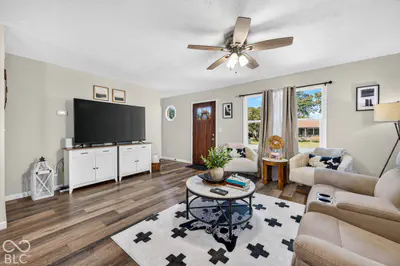 831 Sarasota Drive, Seymour - 9