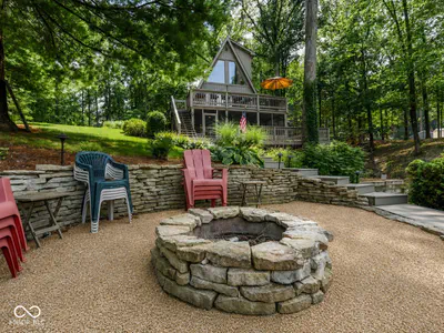 6250 Grosbeak Court, Nineveh - 15
