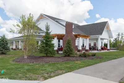 15679 Woodford Drive, Westfield - 61